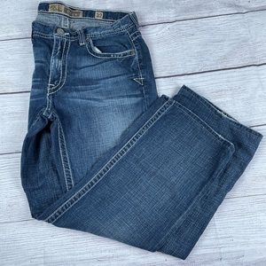 BKE 32Wx 34L Brayden Straight Leg Distressed Jeans